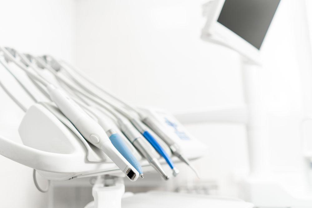 歯医者の治療器具